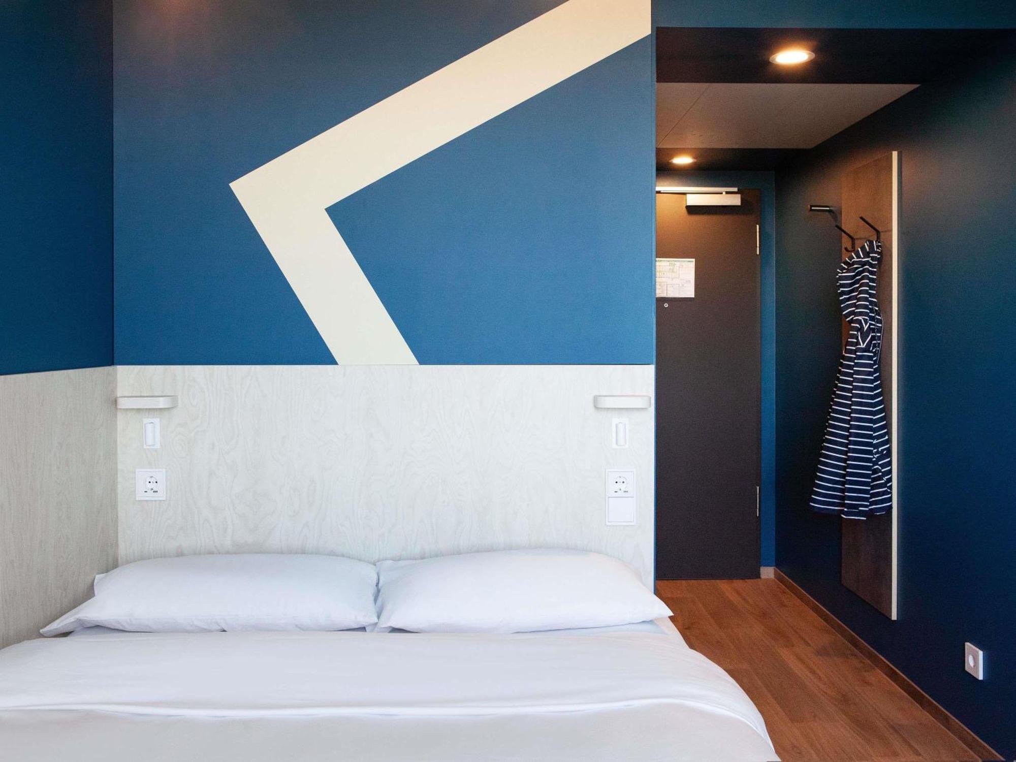 Ibis Budget Hotel Berlin Airport — Photos 3